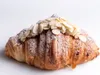 Croissant aux amandes